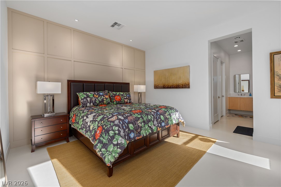 6881 Wood Clover Court Property Photo 10