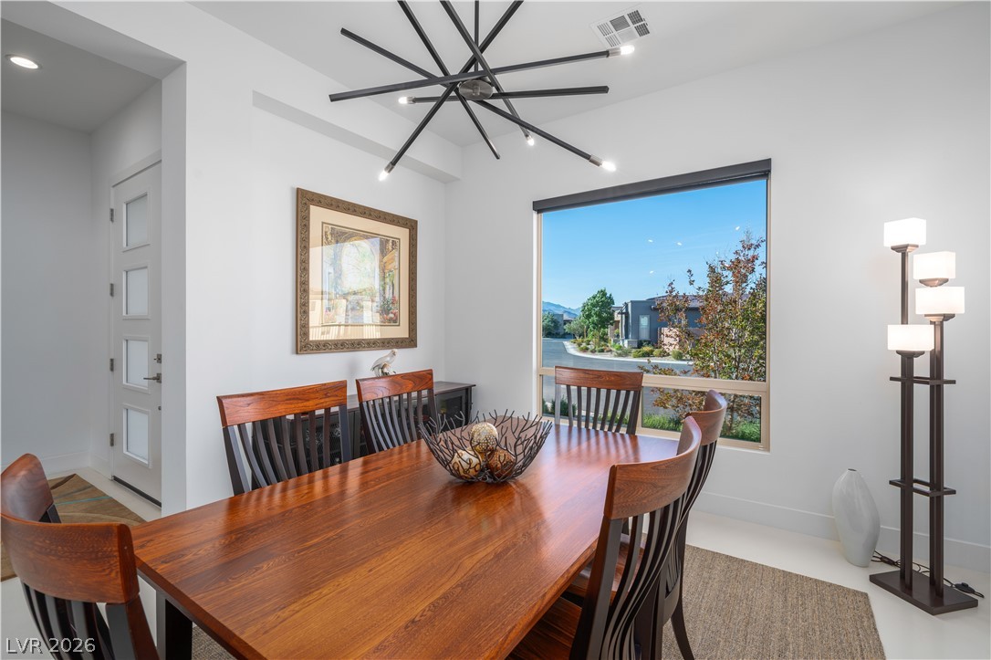 6881 Wood Clover Court Property Photo 28