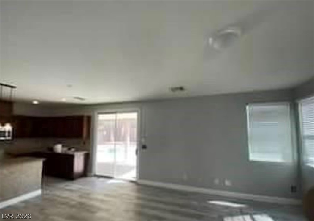 7349 Dolphine Crest Avenue Property Photo 3