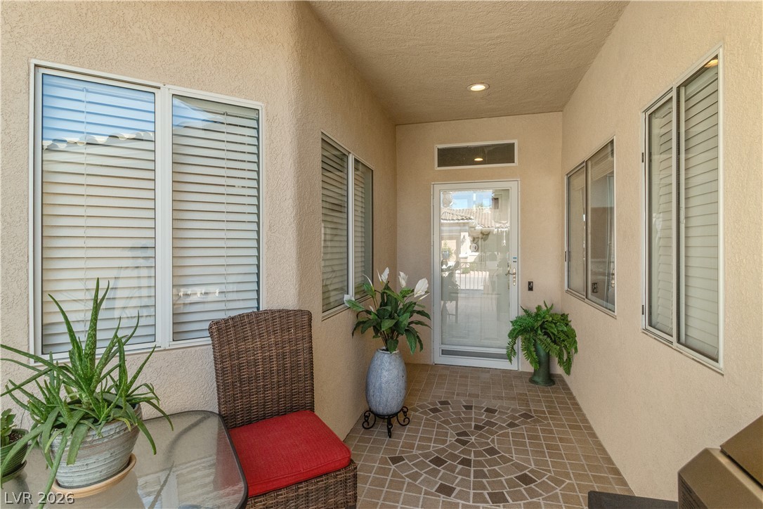 3374 Pheasant Canyon Way Property Photo 6