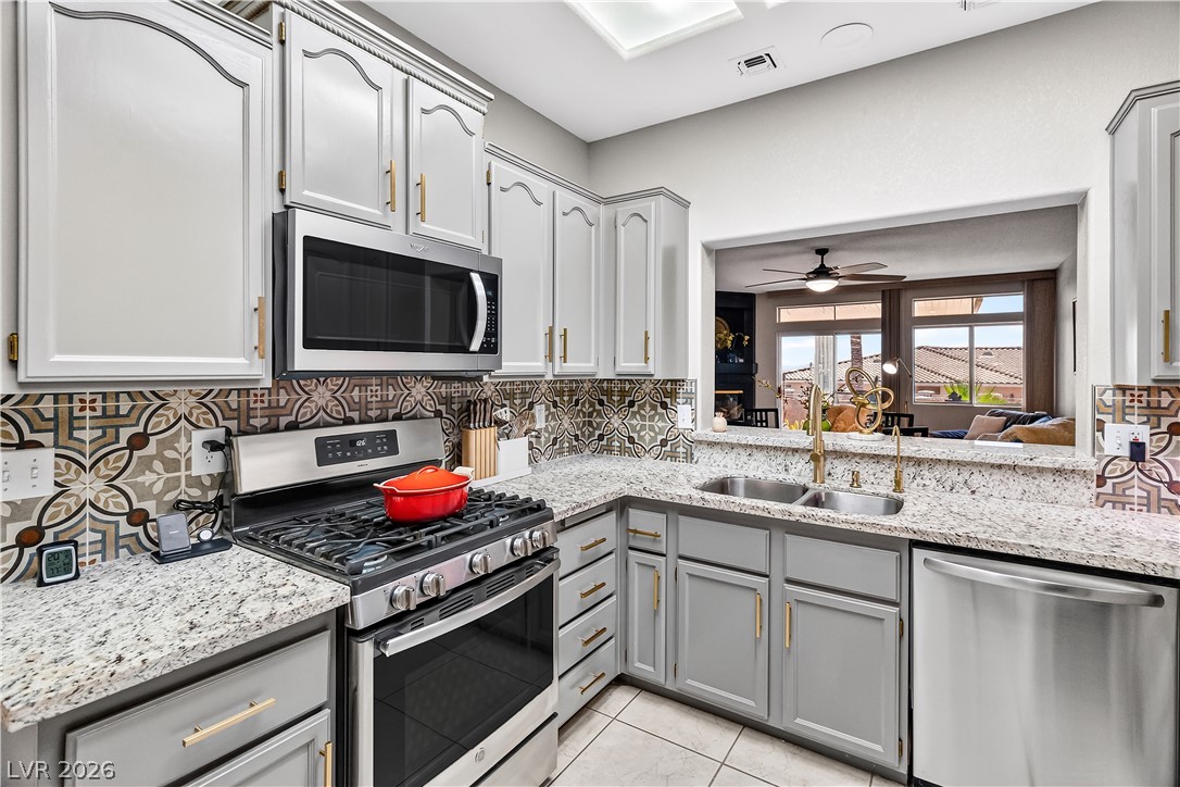 3374 Pheasant Canyon Way Property Photo 26
