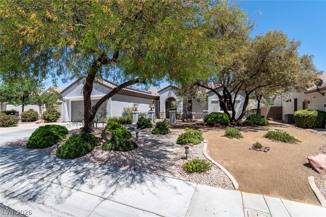 1686 Black Fox Canyon Road Property Photo 1