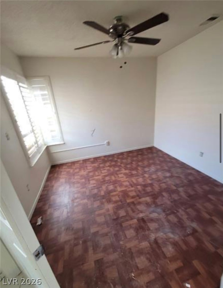 9820 Cross Creek Way Property Photo 27