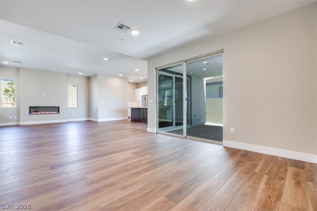1081 Soaring Sage Avenue Property Photo 12