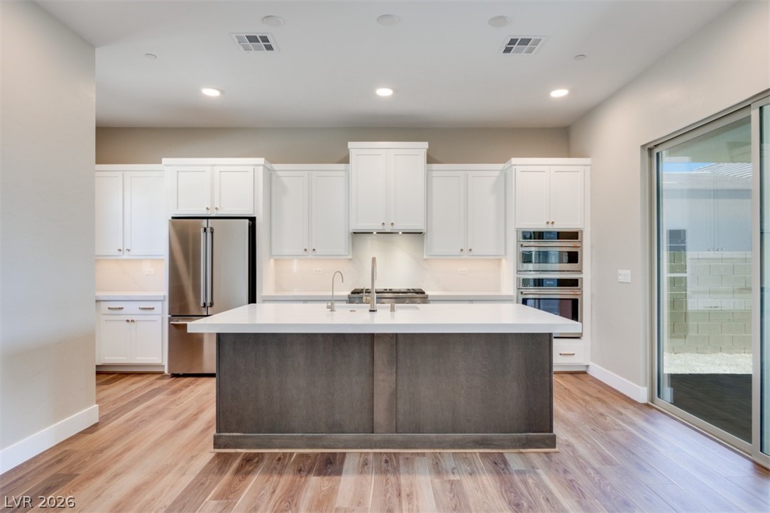 1081 Soaring Sage Avenue Property Photo 14