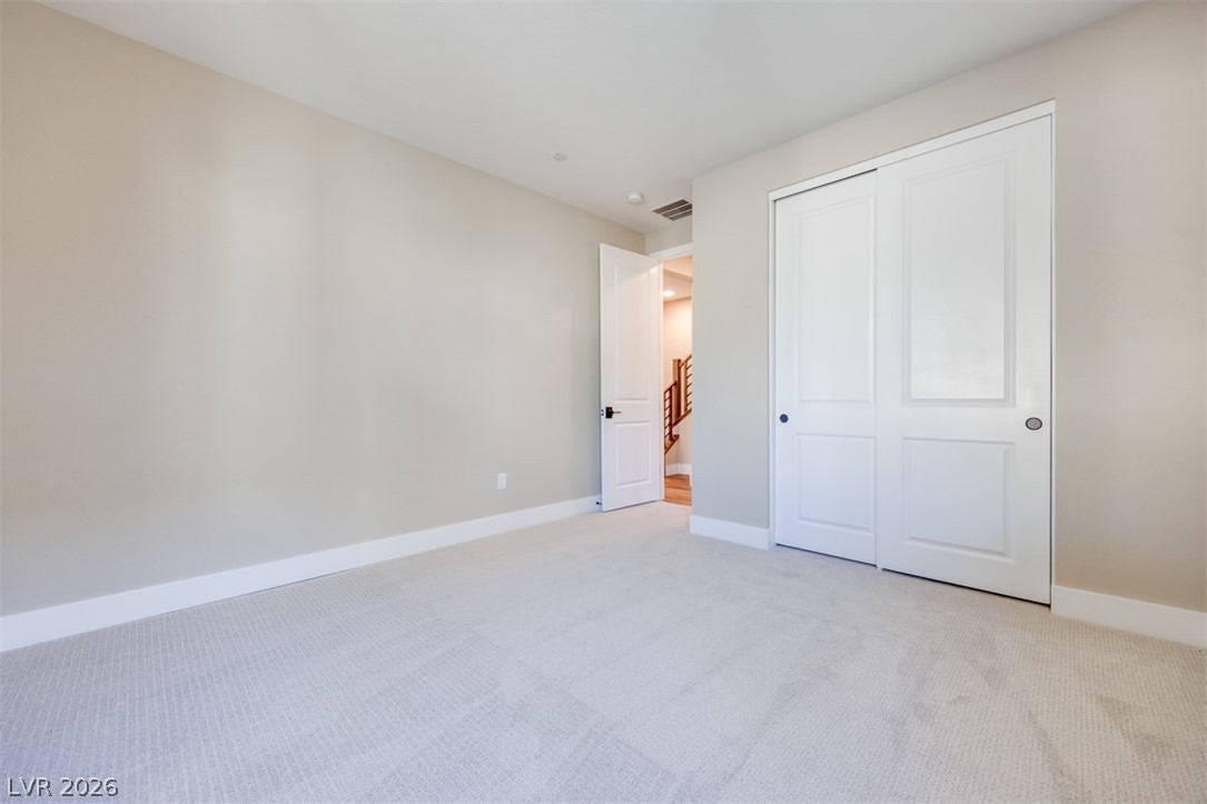 1081 Soaring Sage Avenue Property Photo 18