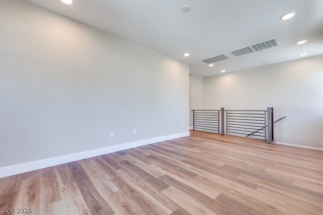 1081 Soaring Sage Avenue Property Photo 21