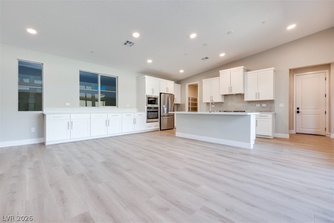 1030 Soaring Sage Avenue Property Photo 12