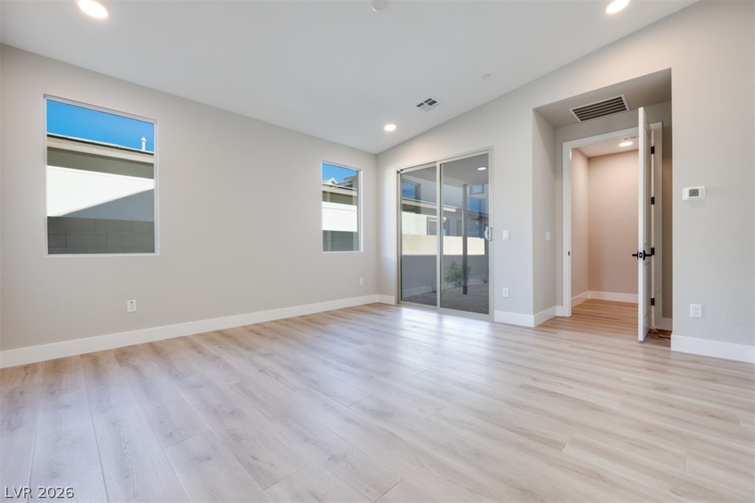 1030 Soaring Sage Avenue Property Photo 18
