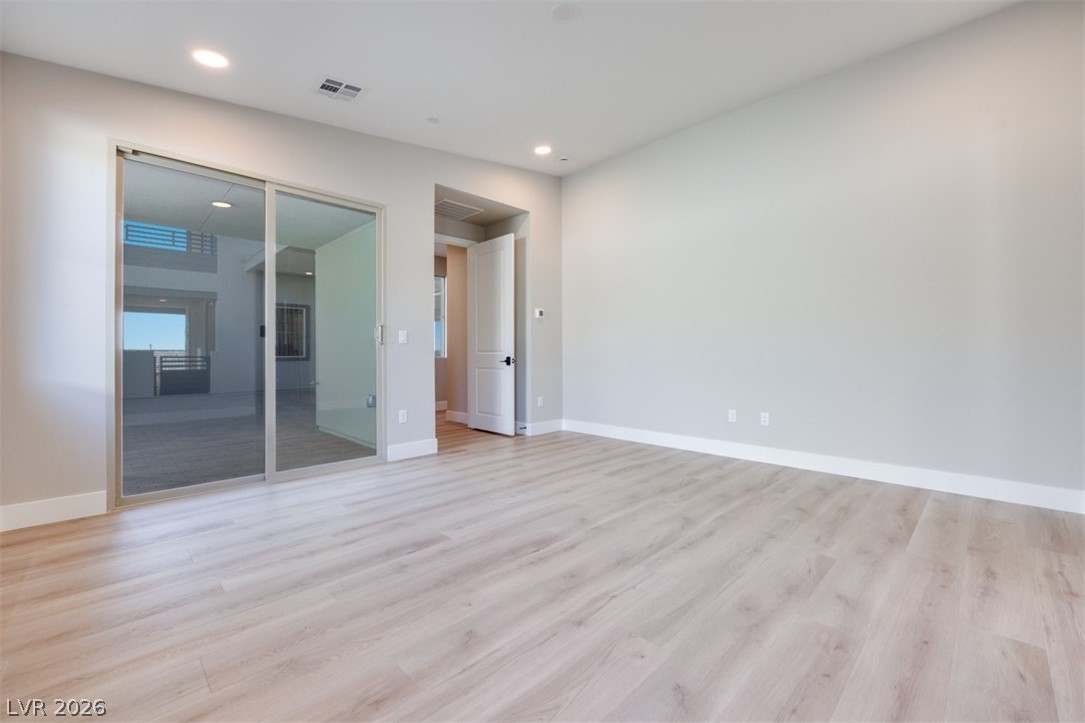 1030 Soaring Sage Avenue Property Photo 20