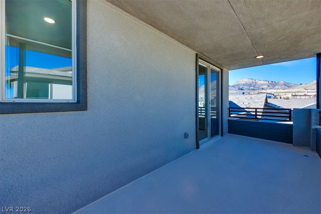 1030 Soaring Sage Avenue Property Photo 32