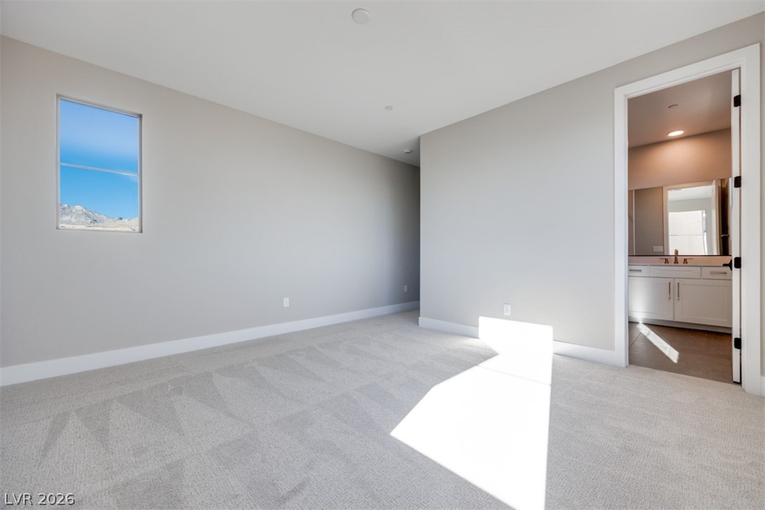 1030 Soaring Sage Avenue Property Photo 33