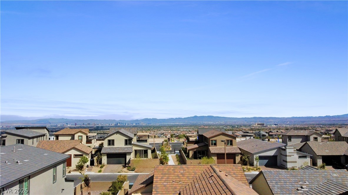 1030 Soaring Sage Avenue Property Photo 43