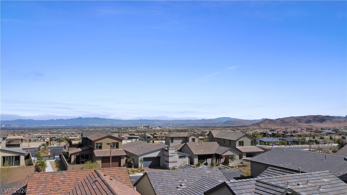 1030 Soaring Sage Avenue Property Photo 44