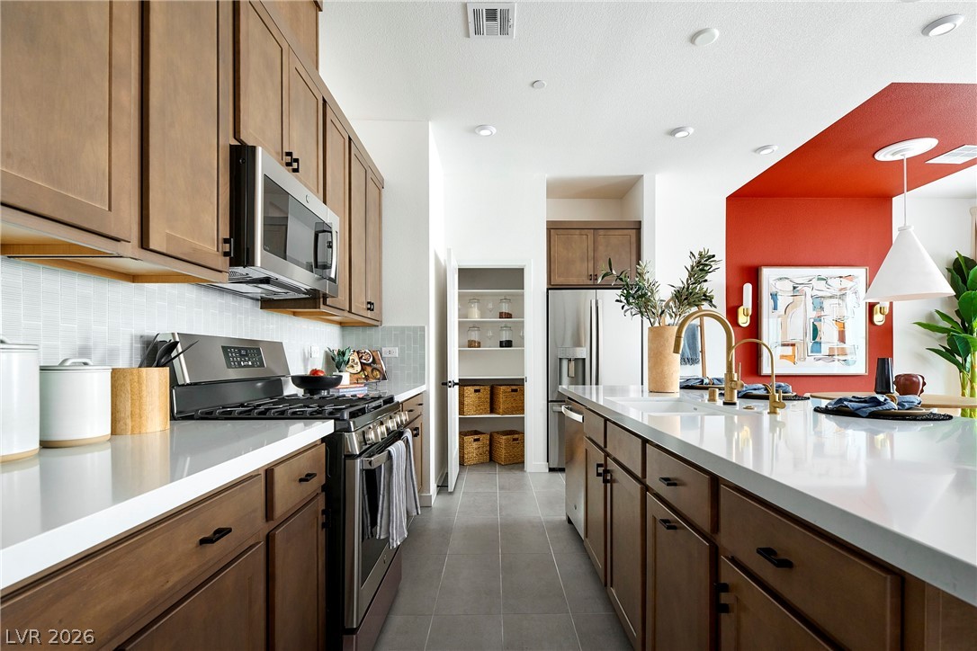 3359 San Ripalta Street Property Photo 5