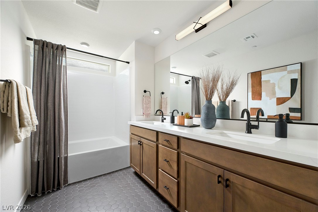 3359 San Ripalta Street Property Photo 11