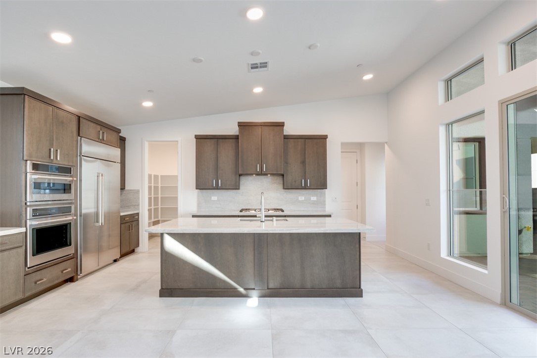 1040 Soaring Sage Avenue Property Photo 12