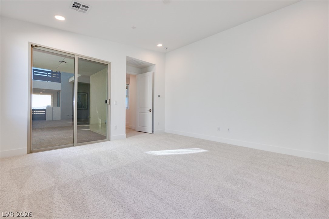 1040 Soaring Sage Avenue Property Photo 28
