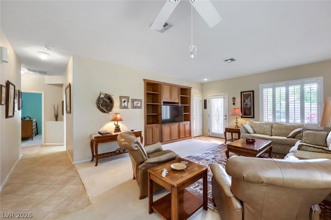 2812 Goldcreek Street Property Photo 6