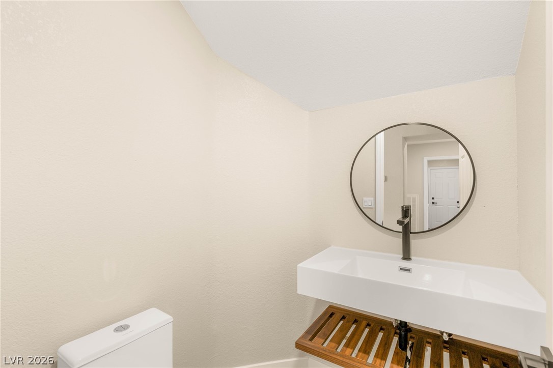 2104 Inverness Drive Property Photo 20