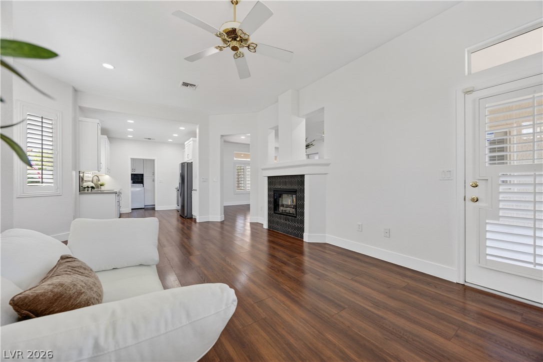 2116 Spring Water Drive Property Photo 15