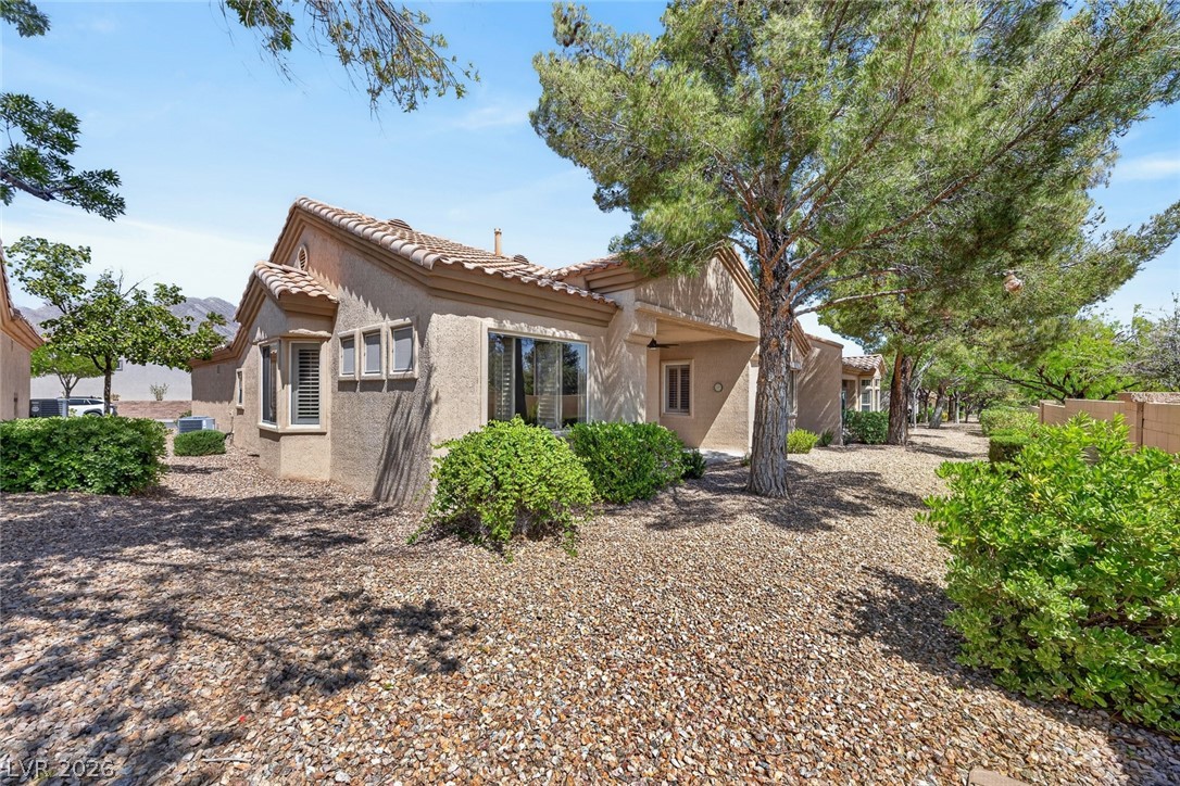 2116 Spring Water Drive Property Photo 41