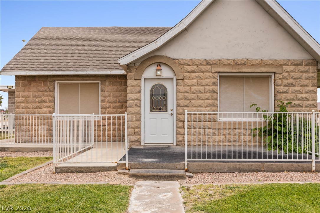 1665 Whipple Avenue Property Photo 2