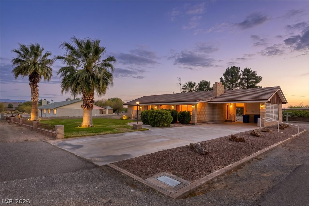 1665 Whipple Avenue Property Photo 3