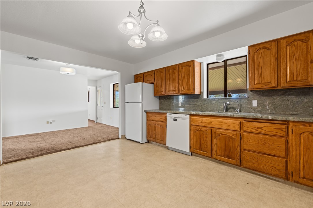 1665 Whipple Avenue Property Photo 17