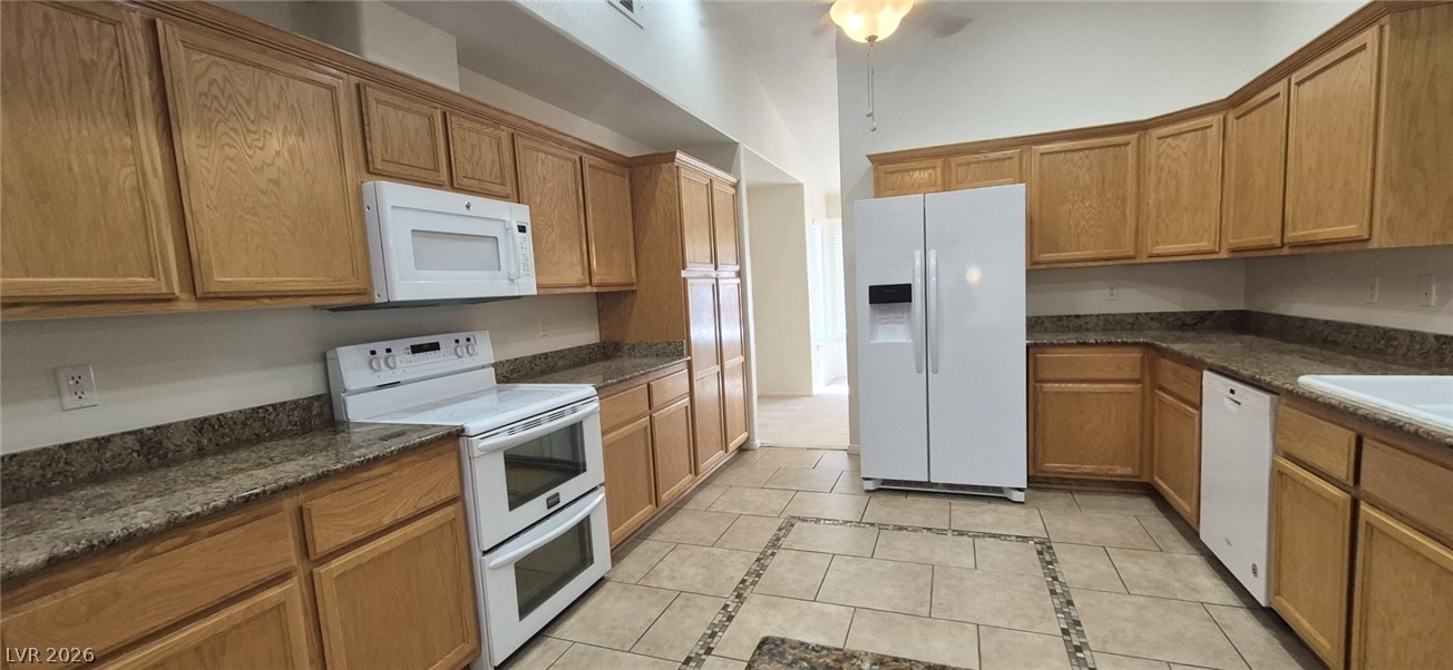 5241 Graystone Drive Property Photo 8