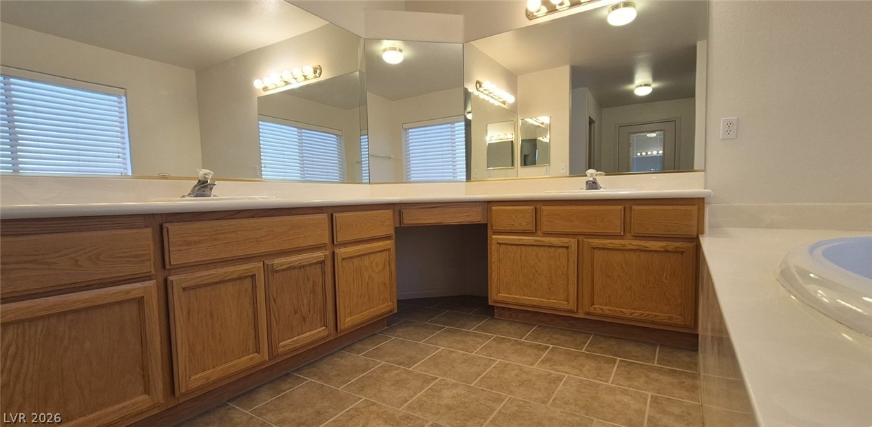 5241 Graystone Drive Property Photo 25