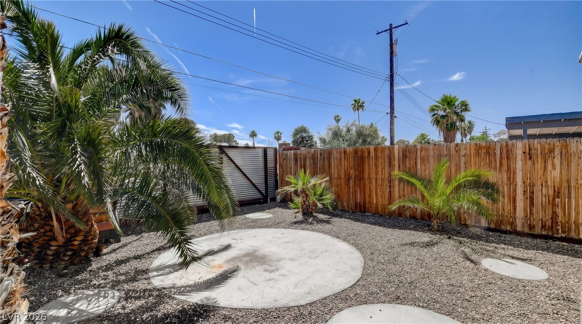 1995 Caballero Way Property Photo 29