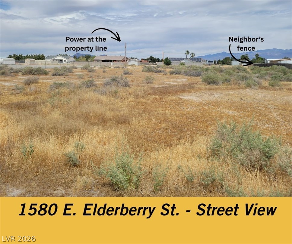 1580 East Elderberry Street Property Photo 2