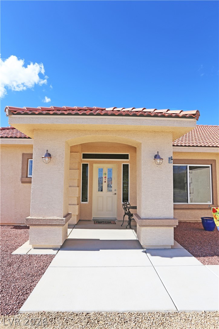 6670 Glencove Avenue Property Photo 2