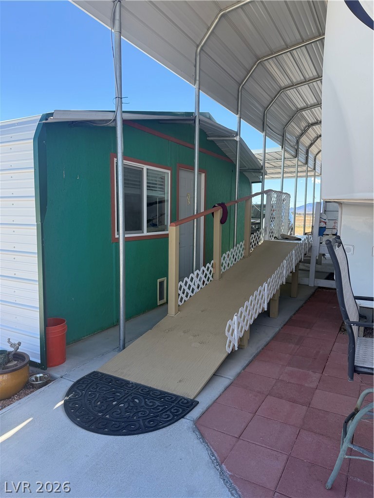 4330 West Medicine Man Road Property Photo 1