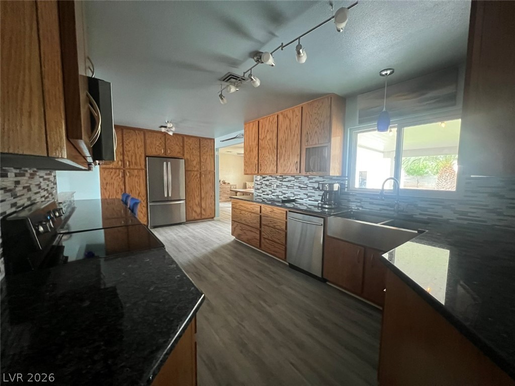 4937 Eugene Avenue Property Photo 5