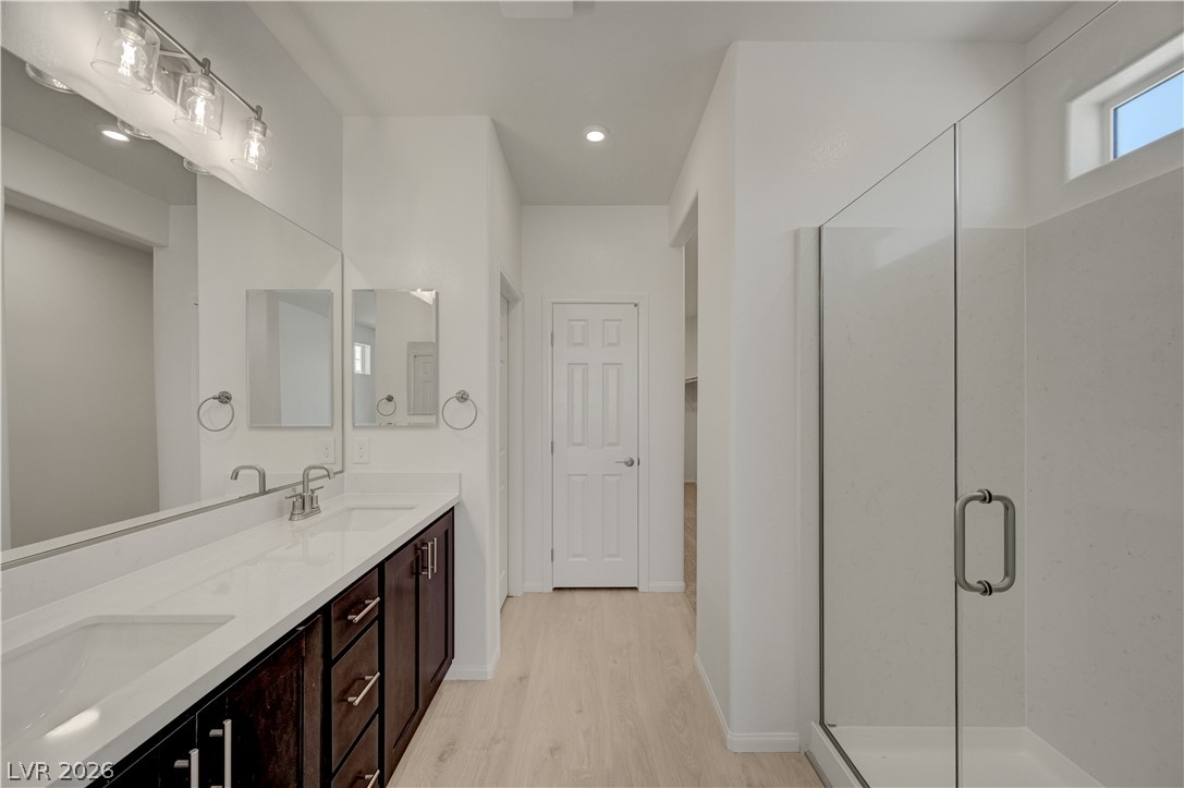 1021 Venice Avenue Property Photo 10