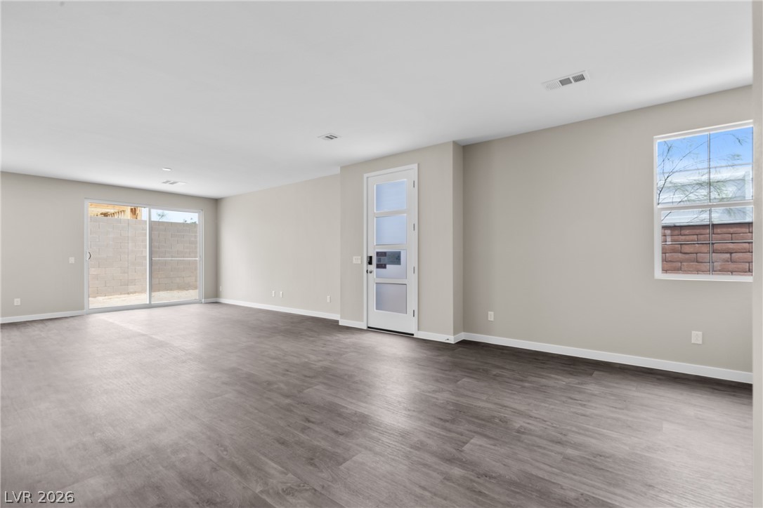 10507 South Lisa Lane Property Photo 6