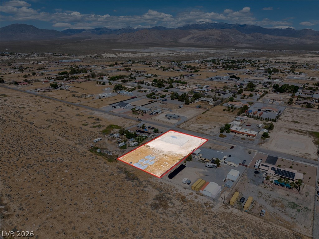 3360 Sagebrush Avenue Property Photo 4