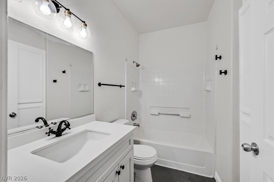 3318 North Decatur Boulevard 1089 Property Photo 8