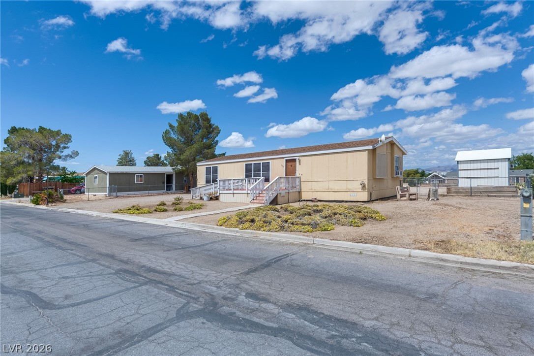 620 West Gretta Lane