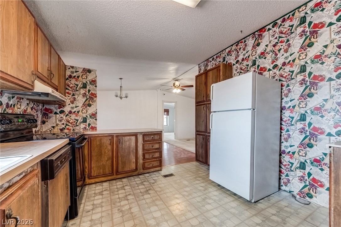 620 West Gretta Lane Property Photo 17