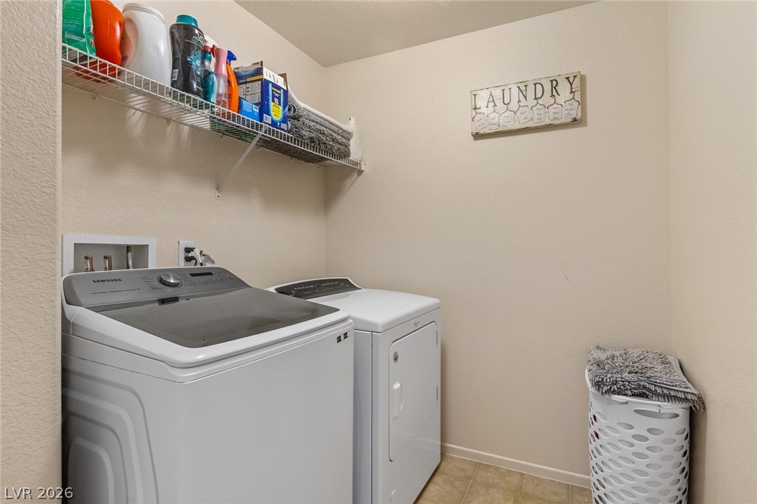 8254 Pearl Diver Court Property Photo 37