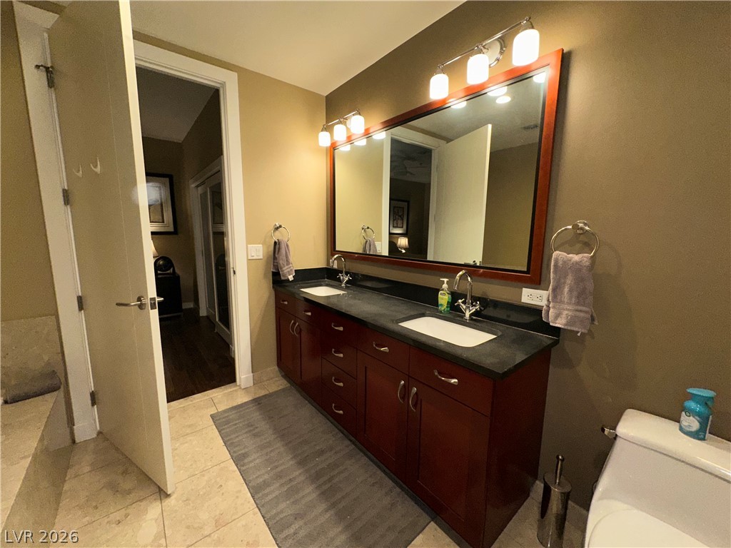 4575 Dean Martin Drive 2909 Property Photo 14