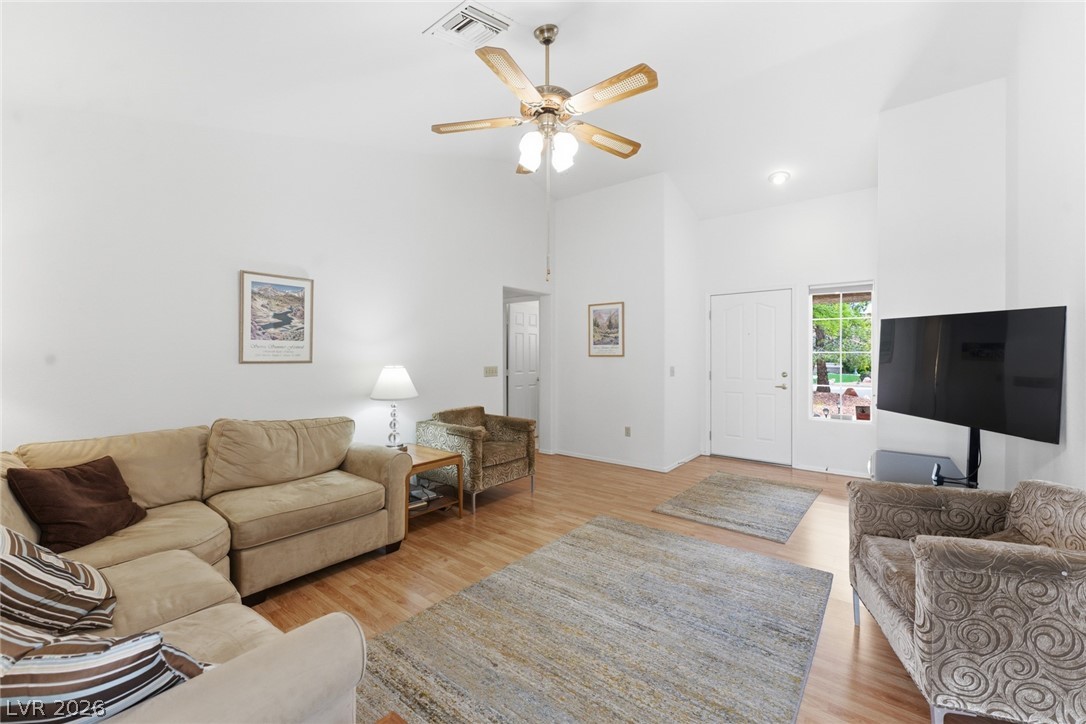 2809 Tumble Creek Court Property Photo 12