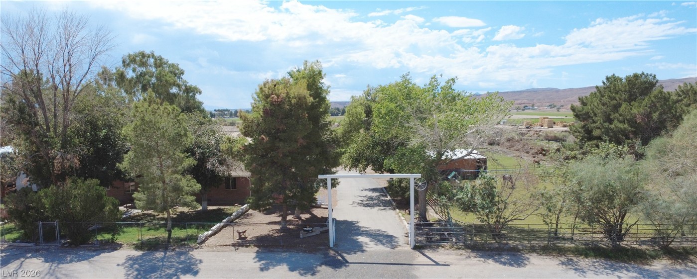 2025 Whipple Avenue Property Photo 1