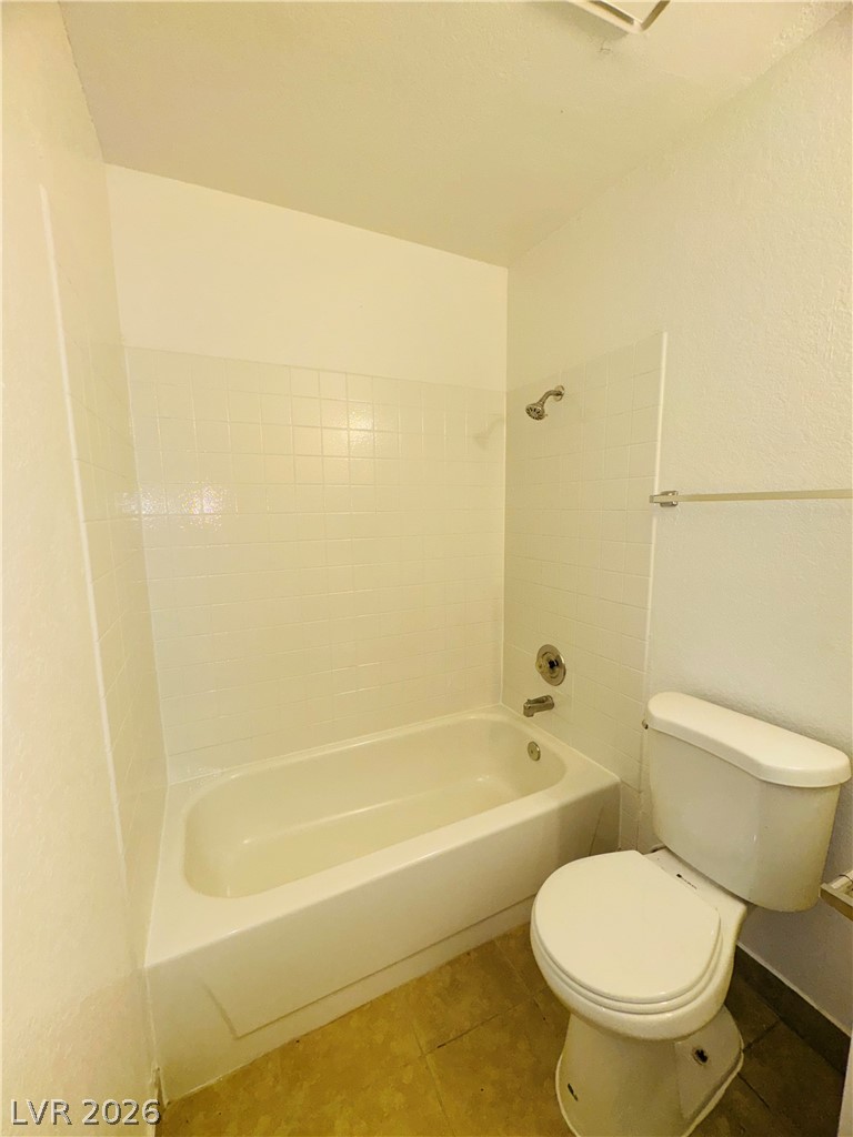 4581 Macher Way C Property Photo 9