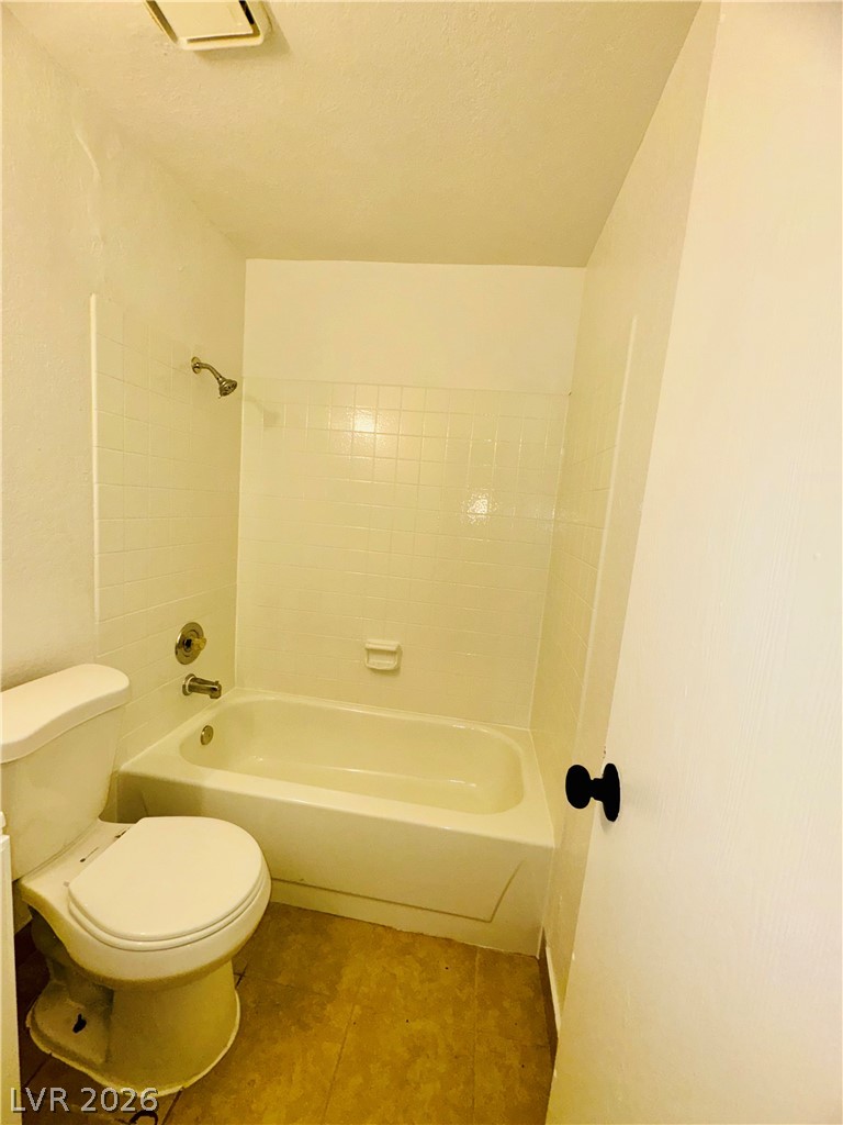 4581 Macher Way C Property Photo 11