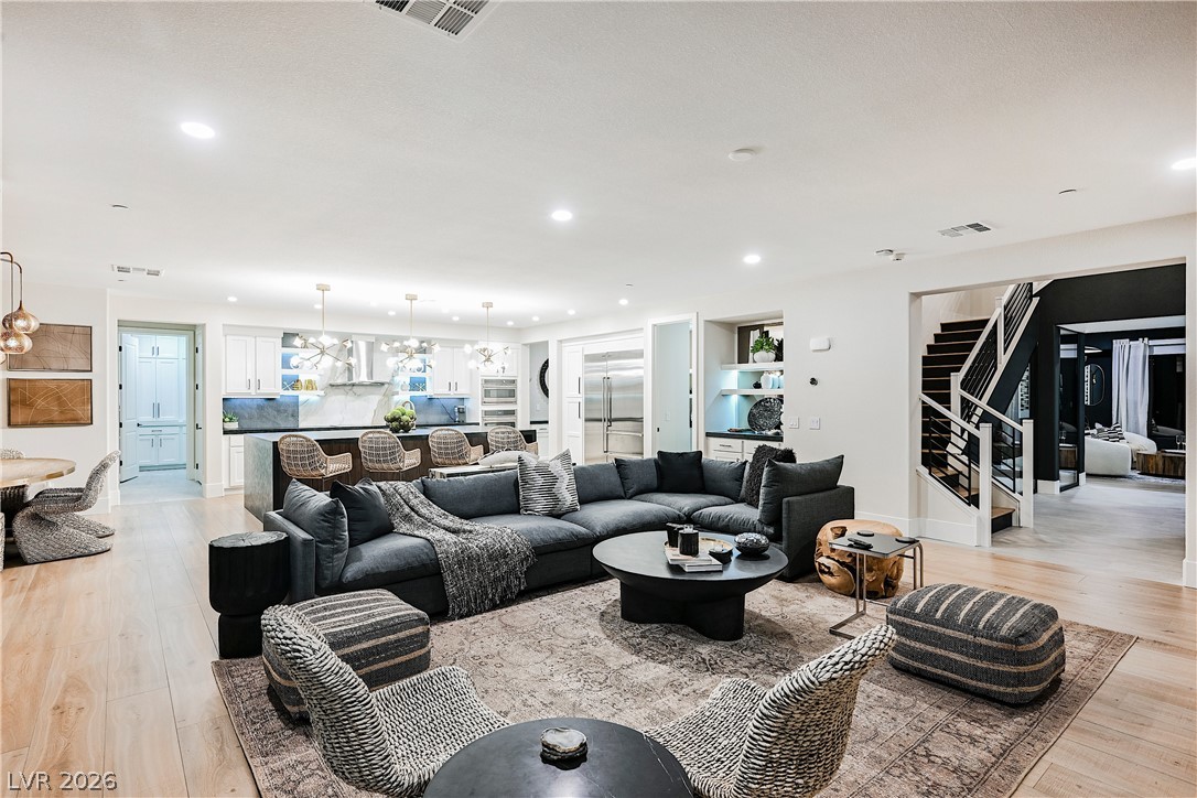 6055 Gabrielle Carol Court Property Photo 18