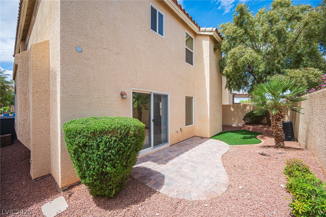 9920 Mills Reef Ct Property Photo 4